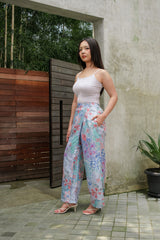 Anggrek Kebutan Wide - Legged Pants