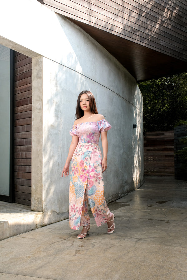 Anggrek Jingga Smocked Crop Top