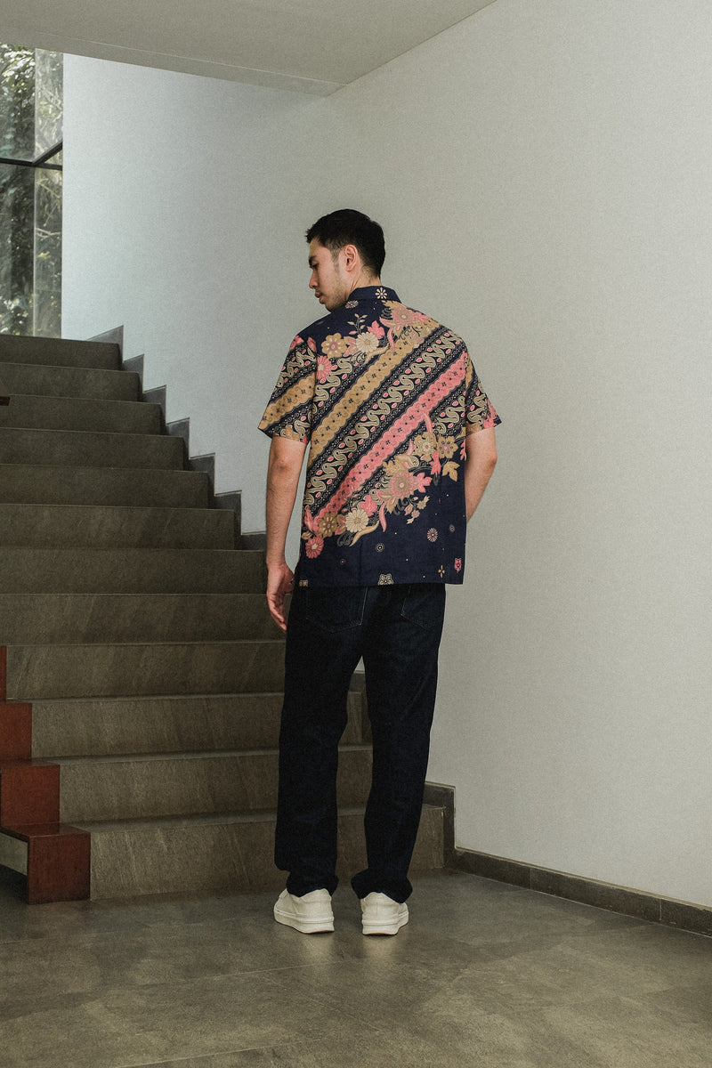 Kinabalu Man Batik Shirt